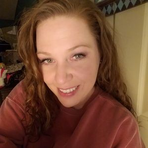 Meet your Posher, Carla